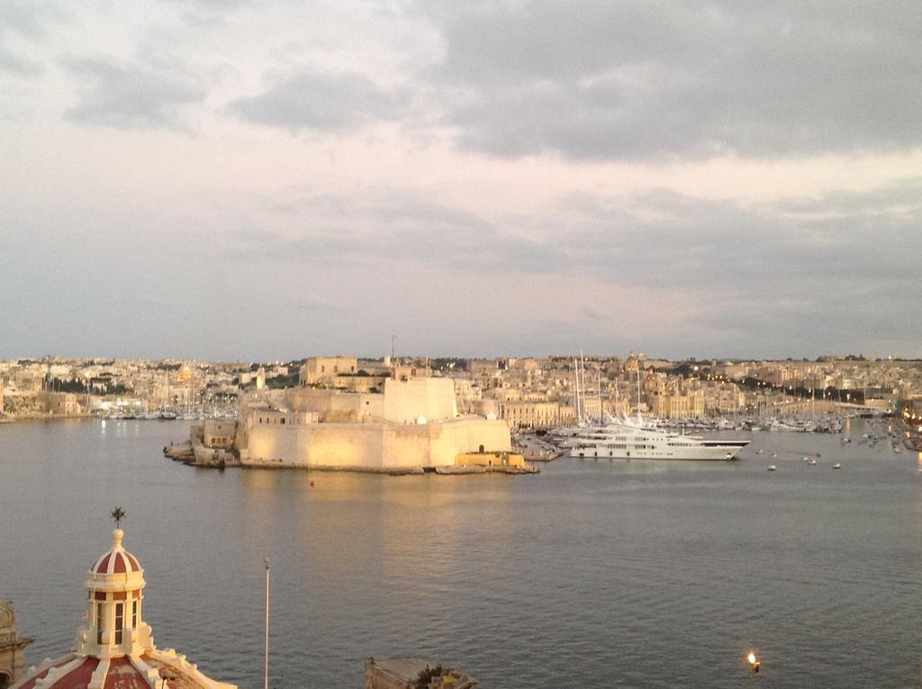Valletta Harbour View Apartment Exteriör bild